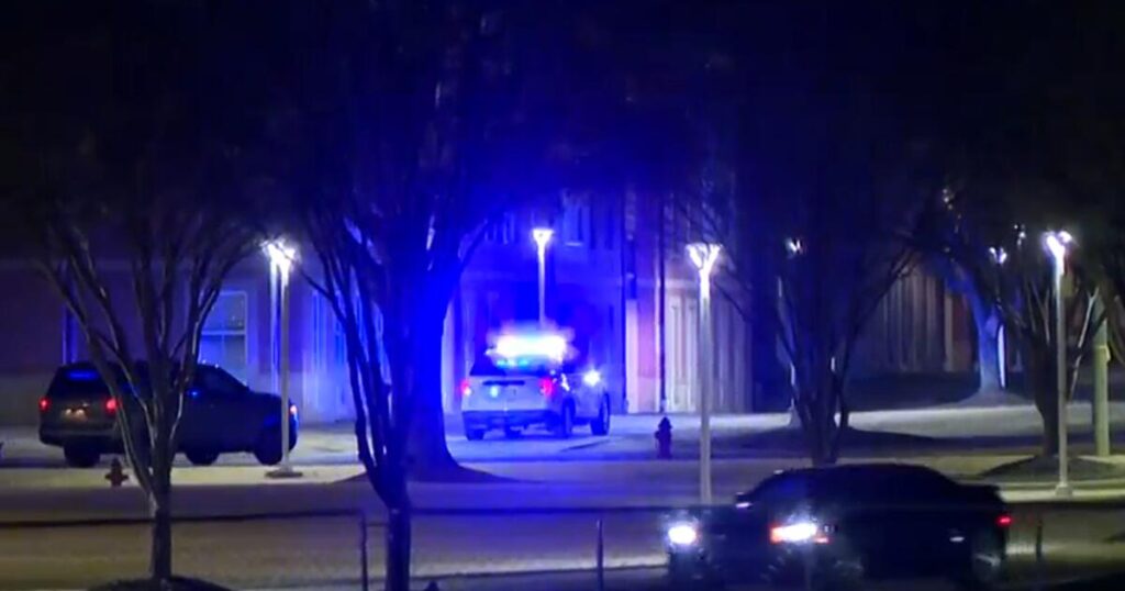Shooting at a South Carolina State University residence complex kills 2 and wounds 1