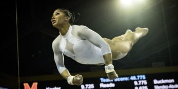 Jordan Chiles powers UCLA gymnastics to its second straight Big Ten title