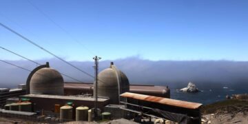 Diablo Canyon clears last California permit hurdle to keep running