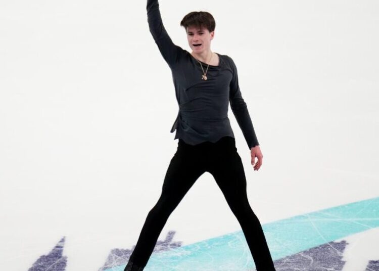 Maxim Naumov shines in Olympics spotlight on strength of parents