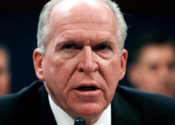 New subpoenas issued in inquiry on response to 2016 Russian election interference, AP sources say