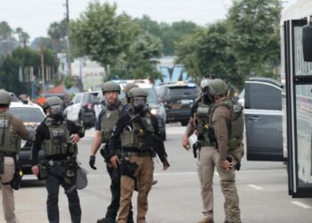 California man previously on FBI’s most wanted list pleads guilty to assaulting federal officer during protest