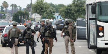 California man previously on FBI’s most wanted list pleads guilty to assaulting federal officer during protest