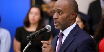 California is sued by Jewish advocacy groups seeking to stop antisemitism in schools