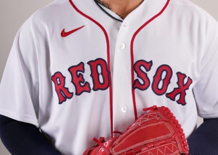 While fans love to hate Fanatics, the company didn’t botch Red Sox jerseys