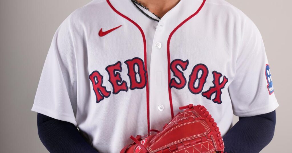 While fans love to hate Fanatics, the company didn’t botch Red Sox jerseys