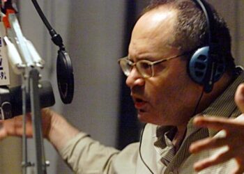 Michael Silverblatt, ‘genius’ host of KCRW literary show ‘Bookworm,’ dies at 73