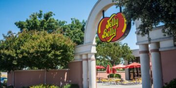 Jelly Belly to lay off close to 70 employees in California