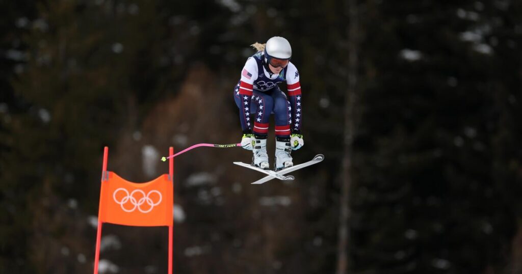 Lindsey Vonn is trying to achieve the seemingly impossible: Win gold with a ruptured ACL