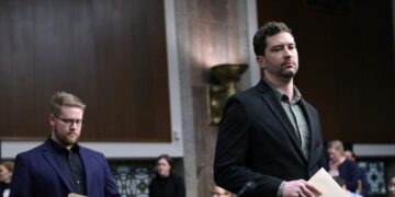 U.S. citizens shot at, dragged by immigration agents, testify before congressional Democrats