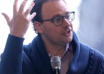 The Pentagon is demanding to use Claude AI as it pleases. Claude told me that’s ‘dangerous’