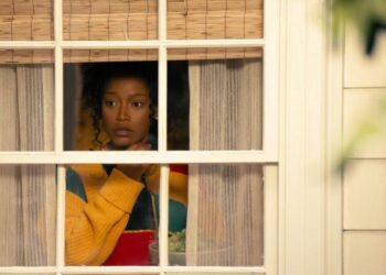 With a dose of paranoia and a charming cast, ‘The ‘Burbs’ draws you into its mystery