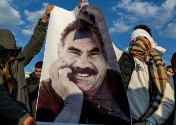 Turkish lawmakers back Kurds peace reforms but tie steps to disarmament