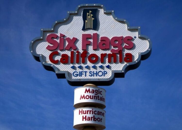 Why is Six Flags losing visitors?