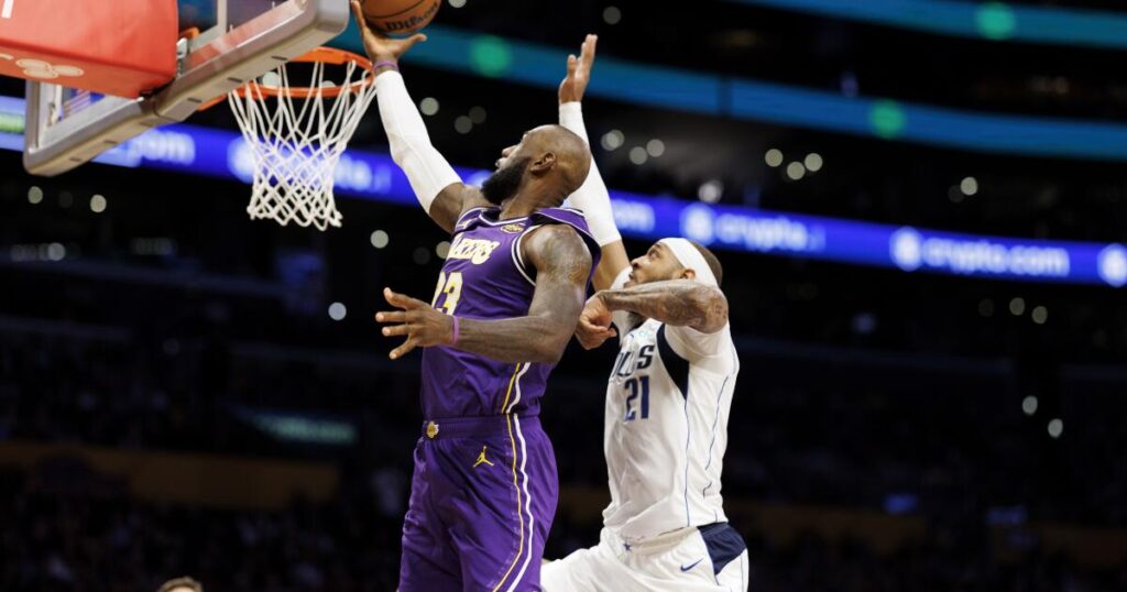 LeBron James’ triple-double leads Lakers past Mavericks