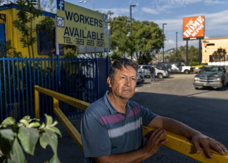 Coalition rallies to defend Cypress Park day labor center amid disputed Home Depot eviction threat