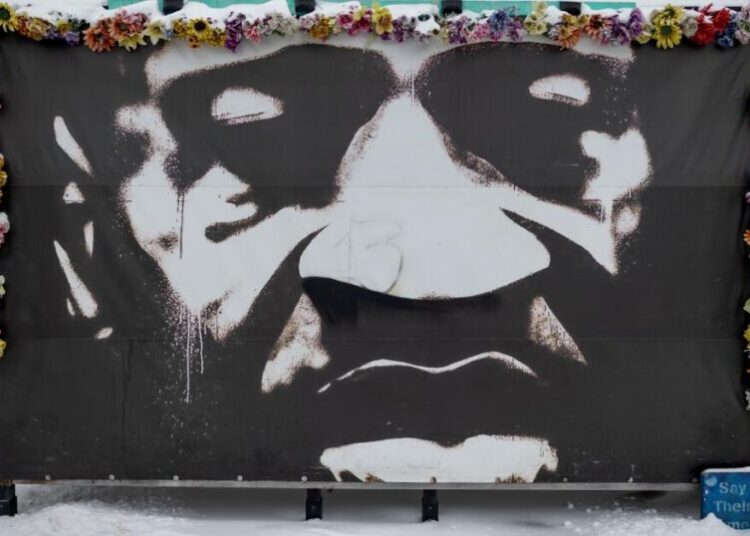 In Minneapolis, a mournful pilgrimage of three death sites