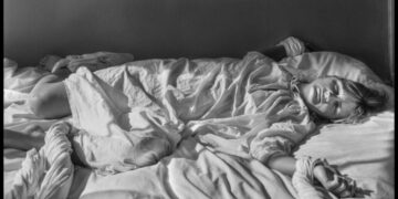 This L.A. photo project shows loneliness in uncomfortable ways — and helps people feel seen