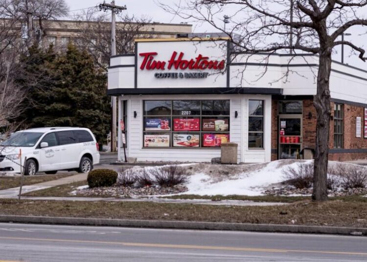 Video shows nearly blind refugee being released by Border Patrol, 5 days before his death