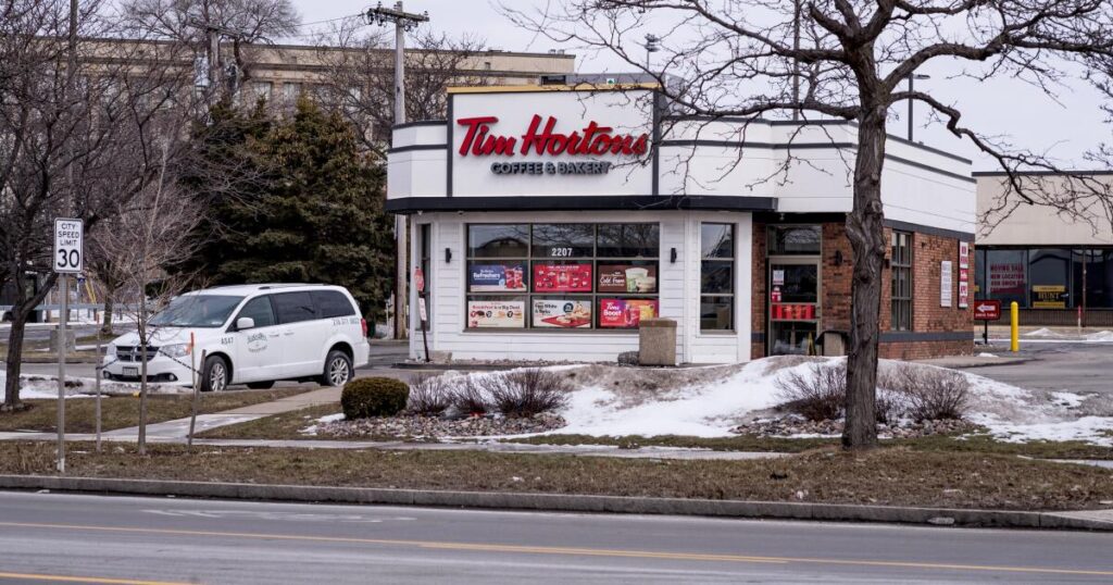 Video shows nearly blind refugee being released by Border Patrol, 5 days before his death