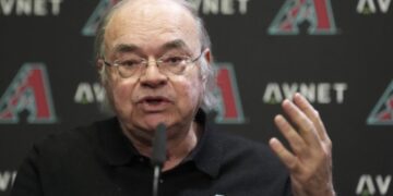 ‘They are the 900-pound gorilla.’ How an opponent views the Dodgers’ spending