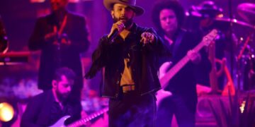 Grammy-winning Mexican crooner Carín León announces North American tour