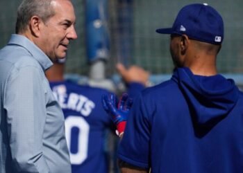 New Lakers executive Lon Rosen discusses increased ticket prices, Magic Johnson