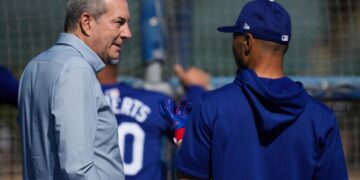 New Lakers executive Lon Rosen discusses increased ticket prices, Magic Johnson