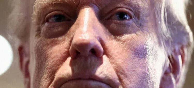 Trump calls for banishing House lawmaker over soaring stock portfolio