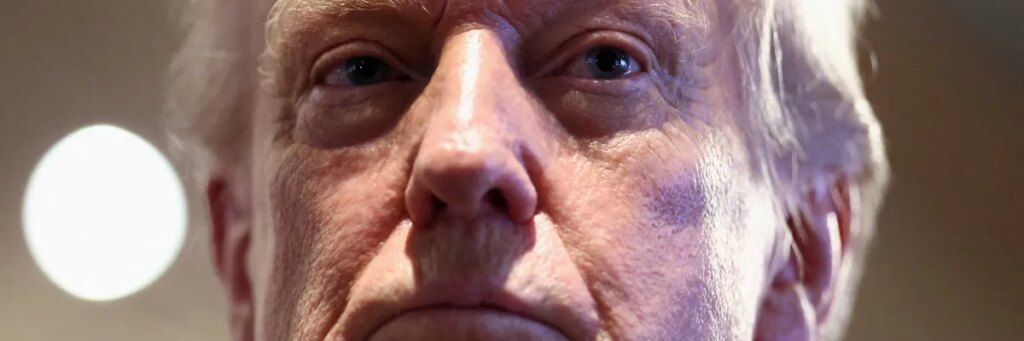 Trump calls for banishing House lawmaker over soaring stock portfolio