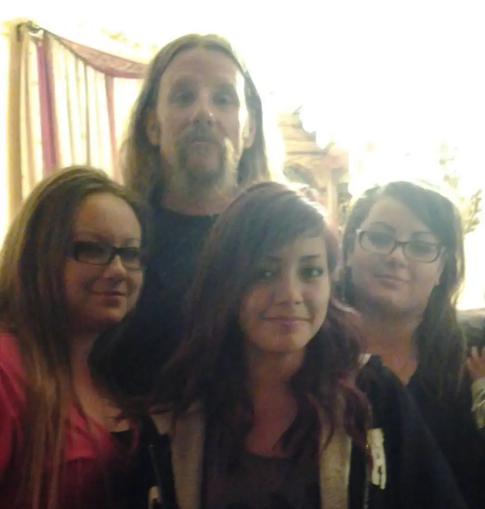 Vanesa Jozwiak with her father and family.