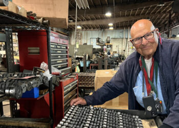 Ed Iskenderian, Hot Rod Pioneer Known as the ‘Camfather,’ Dies at 104