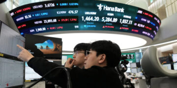 What the Extraordinary Market Volatility in Asia Says About Energy and A.I.