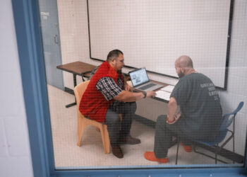 A New Lifeline Helps Inmates Transition to Life Out of Prison