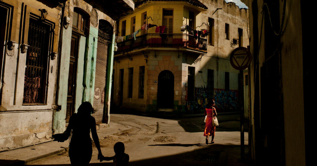 Cuba in Photos, Then and Now