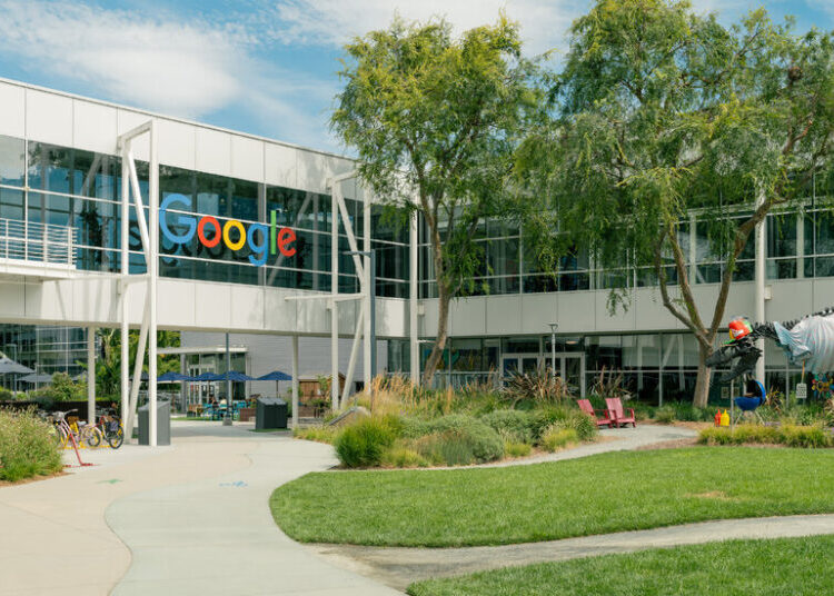 Google Sits Pretty as A.I. Rivals Compete for Pentagon Favor