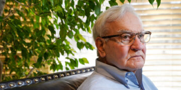 He Helped Write the Clean Air Act. He Fears for Its Future.