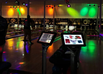 As Trump Squeezes Cuba, U.S. Military Exists in a Bubble