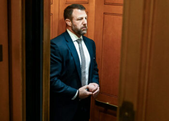 How Trump’s Homeland Security Pick, a Prolific Investor, Got a Lot Wealthier in Congress