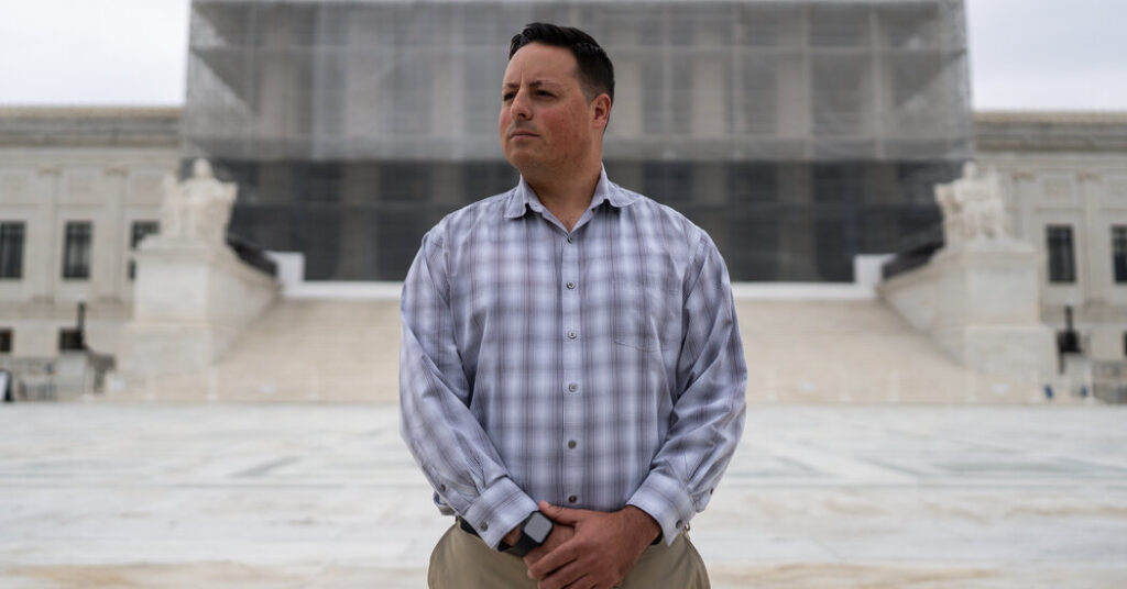 Supreme Court Allows Street Preacher’s Lawsuit