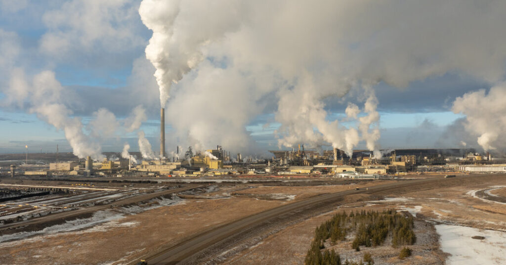 Cancer Haunts Neighbors of Canada’s Oil Sands Wastelands