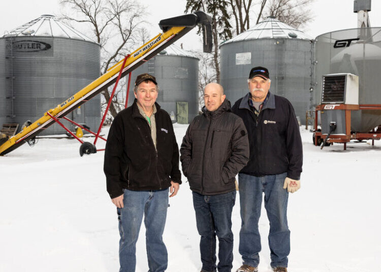 Where Corn and Soybeans Rule, the ‘Oat Mafia’ Fights for Turf