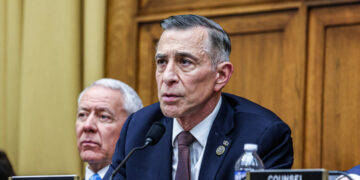 Darrell Issa, Vulnerable California Republican, Drops Re-election Bid