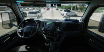 Driverless Big Rigs Are Coming to American Highways, and Soon