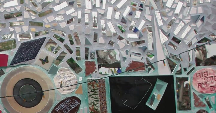 Isaiah Zagar, Who Festooned Philadelphia With Mosaics, Dies at 86