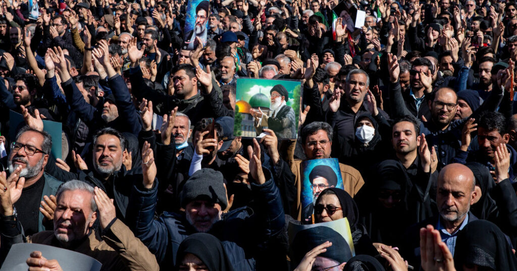 Protesters Try to Storm U.S. Consulate as Thousands in Pakistan Protest Iran Strikes