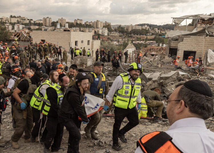 9 Killed in City near Jerusalem After Iranian Missile Strike