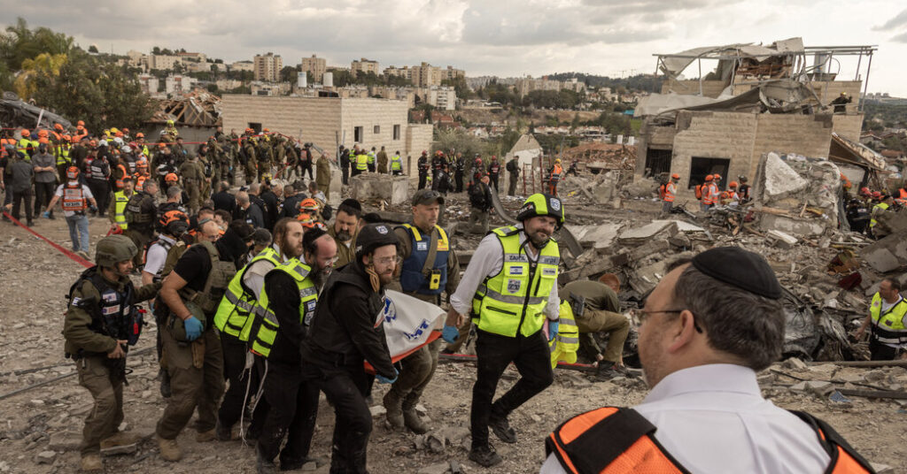 9 Killed in City near Jerusalem After Iranian Missile Strike