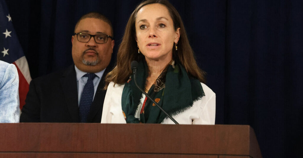 N.Y.P.D. Steps Up Security After U.S.-Israel Attacks in Iran