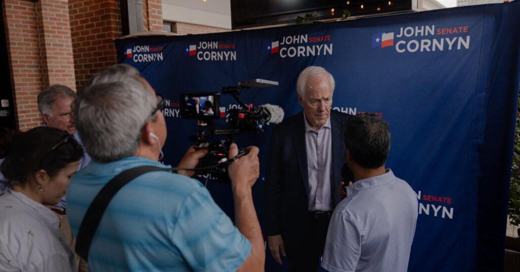 As the Midterms Begin, Texas Offers a Test Case for Both Parties